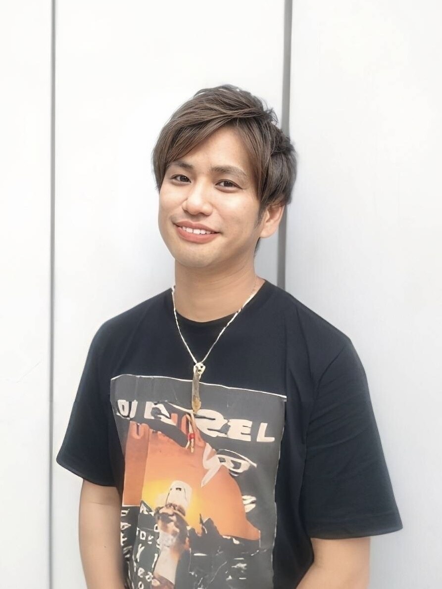 秋山さん.jpg